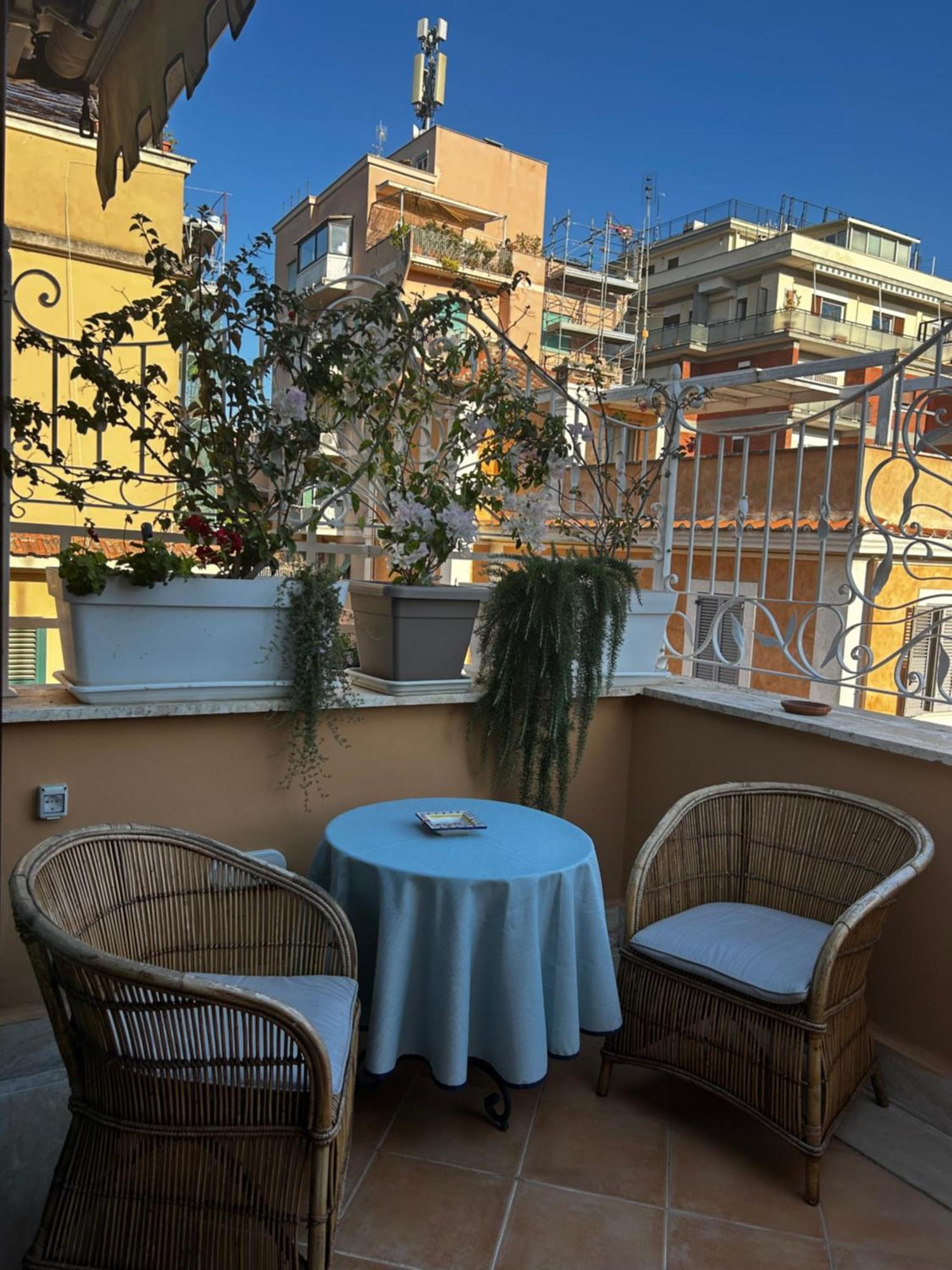 La Finestra Su San Pietro Terrace And View Apartment Рим Екстериор снимка